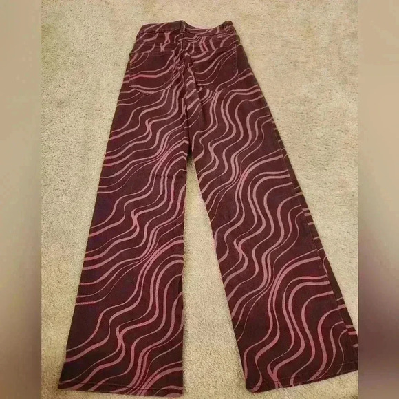 H&M Divided Red Zebra Wide Leg Jeans Size 4 26" Waist High Waisted #F177 - Picture 5 of 5